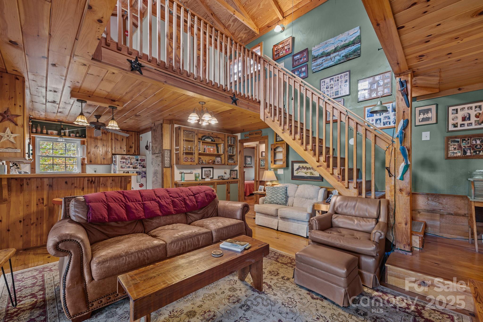 38 Buzzards Rst Trail, Unit 7 Saluda, NC 28773 - Photo 16 of 47 a balcony with furniture