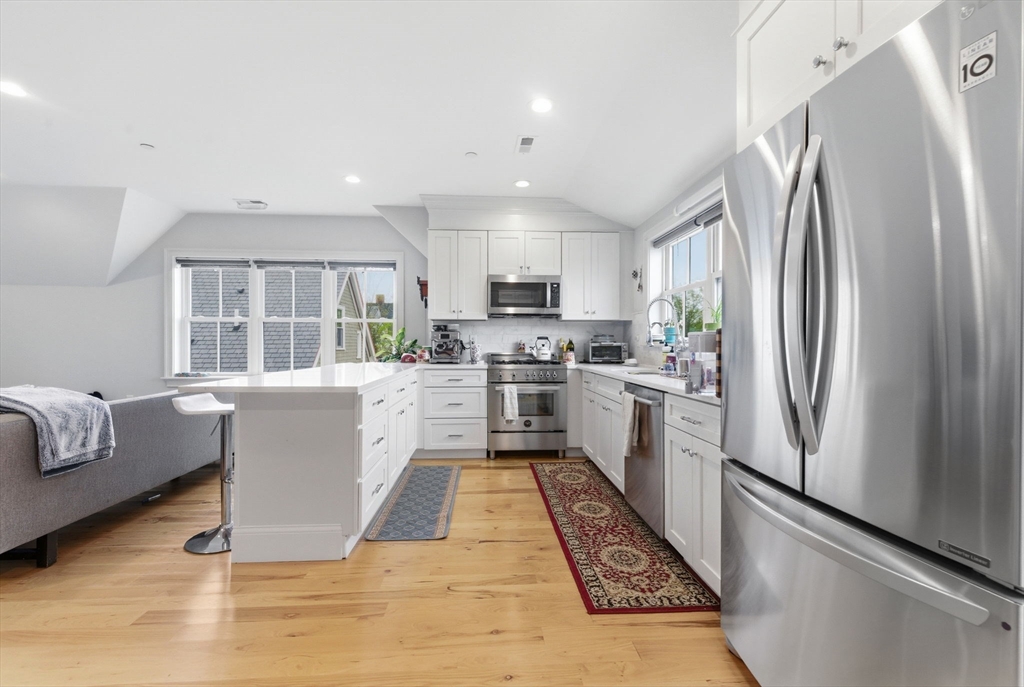 44 Evergreen Street, Unit 3 Boston, MA 02130 - Photo 4 of 24