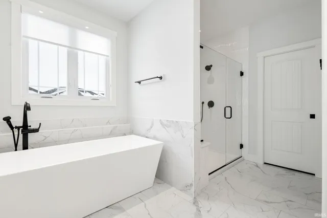 $765,000 | 54628 Salem Farms Court, Osceola, IN 46561