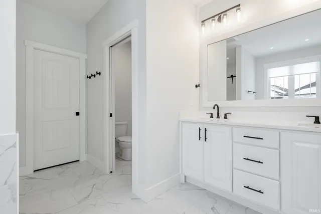 $765,000 | 54628 Salem Farms Court, Osceola, IN 46561