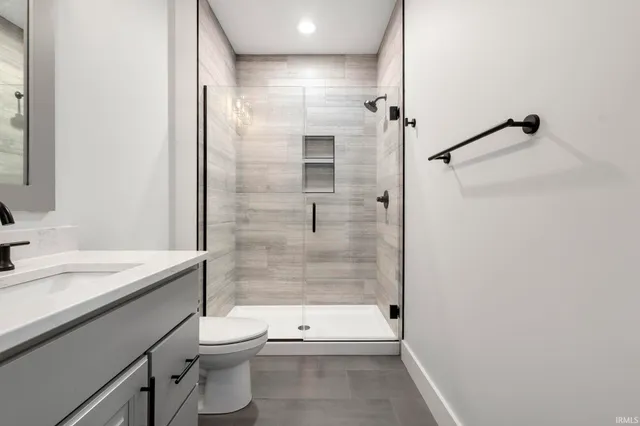 $765,000 | 54628 Salem Farms Court, Osceola, IN 46561