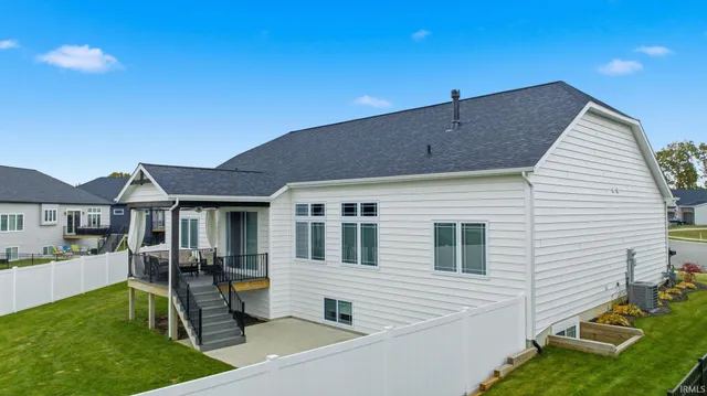 $765,000 | 54628 Salem Farms Court, Osceola, IN 46561