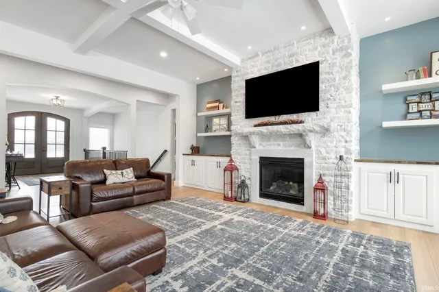 $765,000 | 54628 Salem Farms Court, Osceola, IN 46561