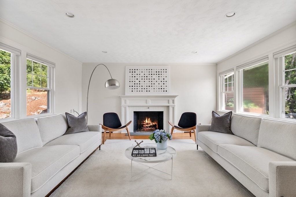10 Ridge Street Arlington, MA 02474 - Photo 3 of 26 Gallery Image 3