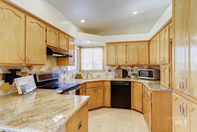 $489,900 | 9676 West Toni Street, Boise, ID 83704