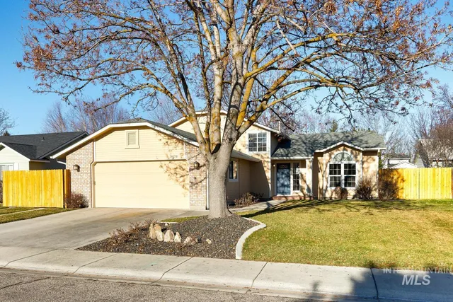 $489,900 | 9676 West Toni Street, Boise, ID 83704