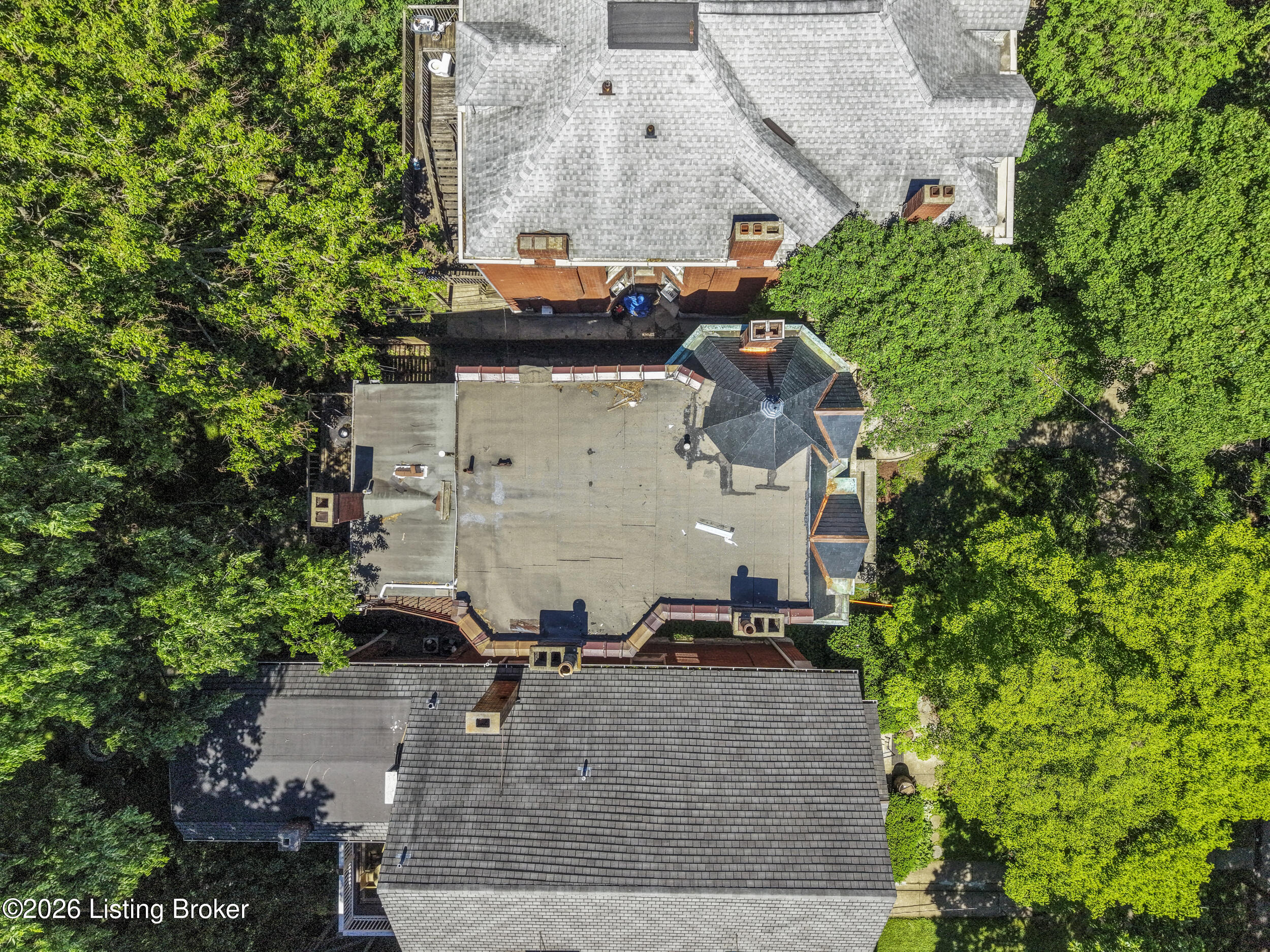 920 Cherokee Road Louisville, KY 40204 - Photo 58 of 62 dji_20260430125836_0006_d (1)