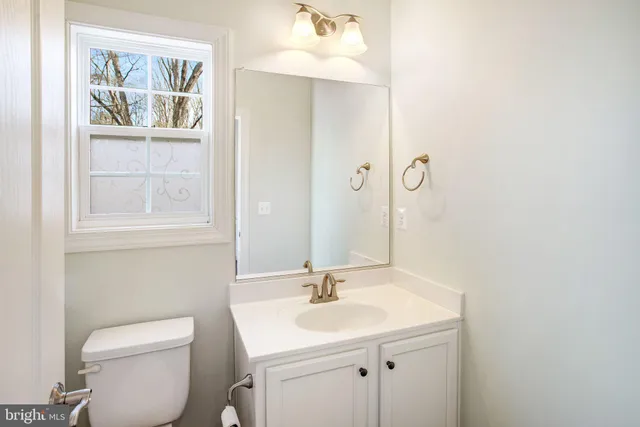 $925,000 | 155 Tyson Court, Fredericksburg, VA 22406