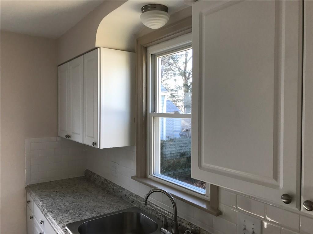 1731 Crestview Drive Springfield, OH 45504 - Photo 6 of 38
