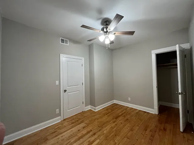 $2,099 | 3816 West Montrose Avenue, Unit 2, Chicago, IL 60618