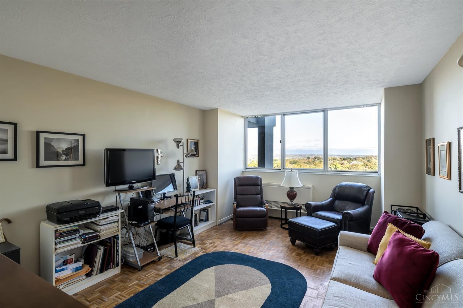 2324 Madison Road, Unit 1104 Cincinnati, OH 45208 - Photo 15 of 30
