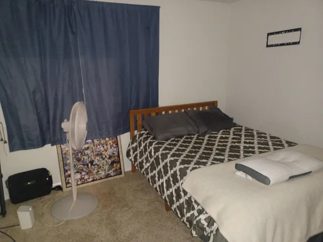 $219,900 | 330 Woodridge Circle, Unit C, South Elgin, IL 60177