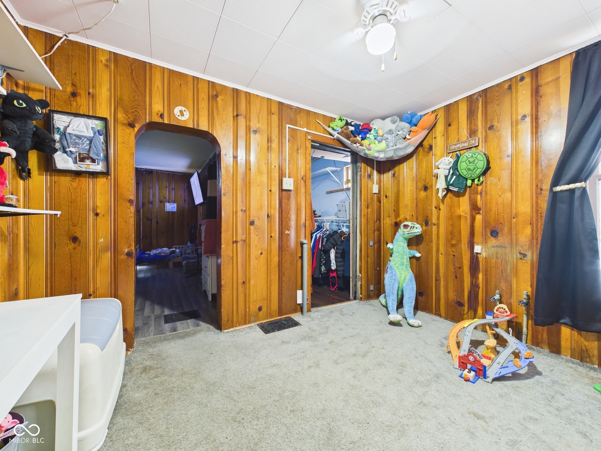 908 Cottage Avenue Anderson, IN 46012 - Photo 20 of 36