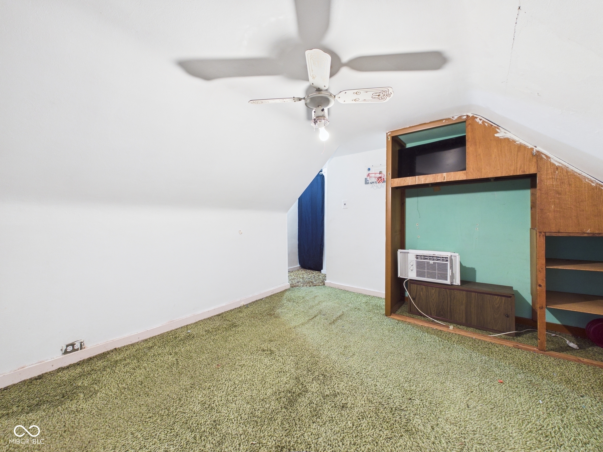 908 Cottage Avenue Anderson, IN 46012 - Photo 30 of 36