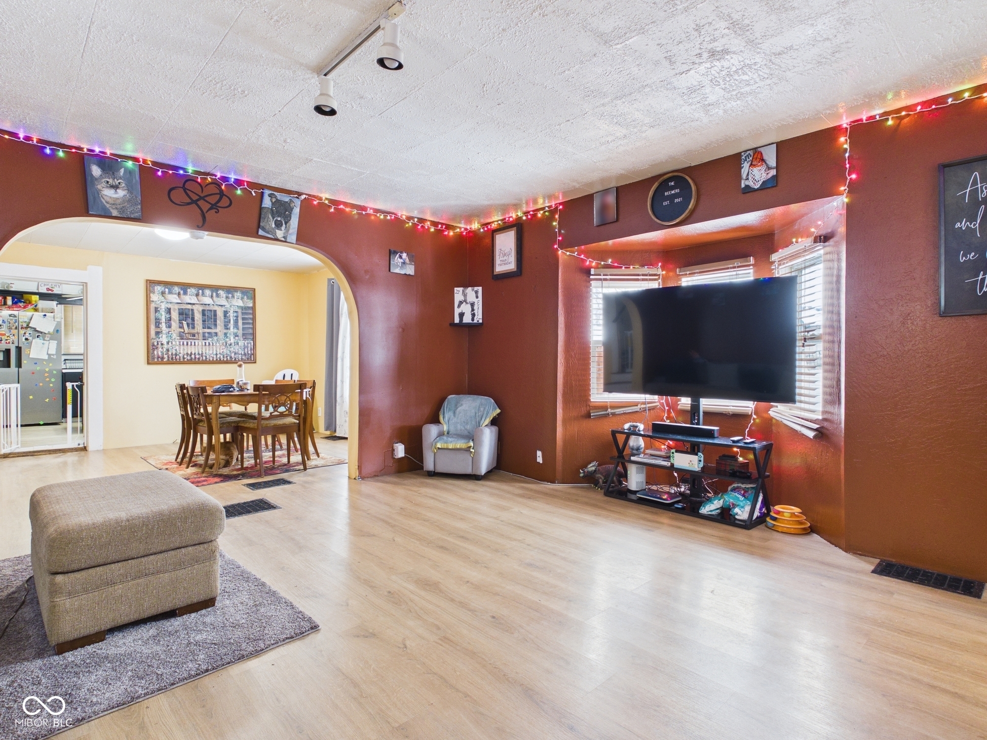 908 Cottage Avenue Anderson, IN 46012 - Photo 4 of 36