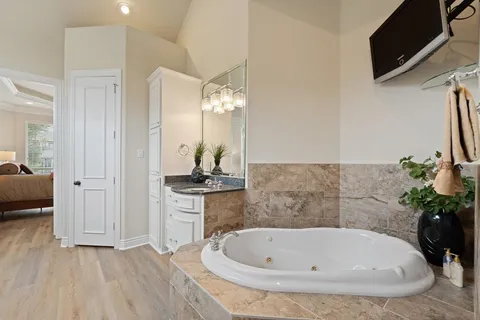 $1,600,000 | 2705 Harborside Drive, Granbury, TX 76048