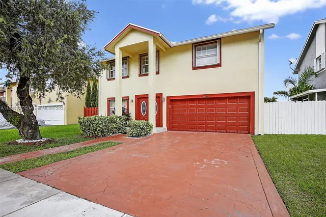 $795,000 | 1001 Southwest 100th Terrace, Pembroke Pines, FL 33025