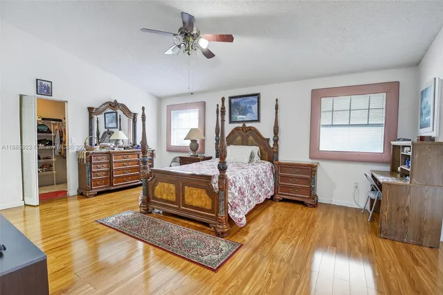 $795,000 | 1001 Southwest 100th Terrace, Pembroke Pines, FL 33025