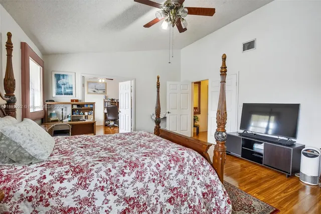 $795,000 | 1001 Southwest 100th Terrace, Pembroke Pines, FL 33025