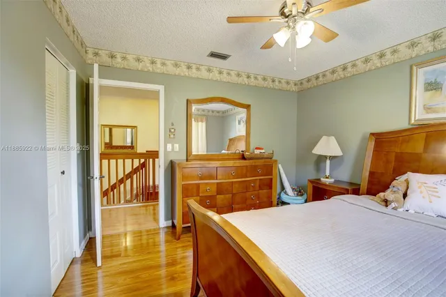 $795,000 | 1001 Southwest 100th Terrace, Pembroke Pines, FL 33025