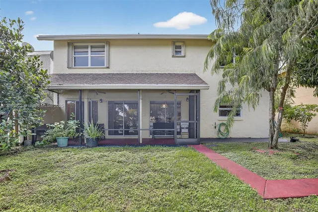 $795,000 | 1001 Southwest 100th Terrace, Pembroke Pines, FL 33025