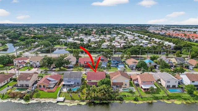 $795,000 | 1001 Southwest 100th Terrace, Pembroke Pines, FL 33025