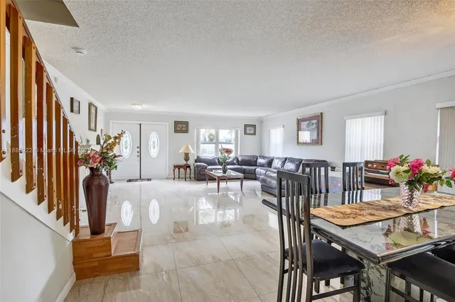 $795,000 | 1001 Southwest 100th Terrace, Pembroke Pines, FL 33025