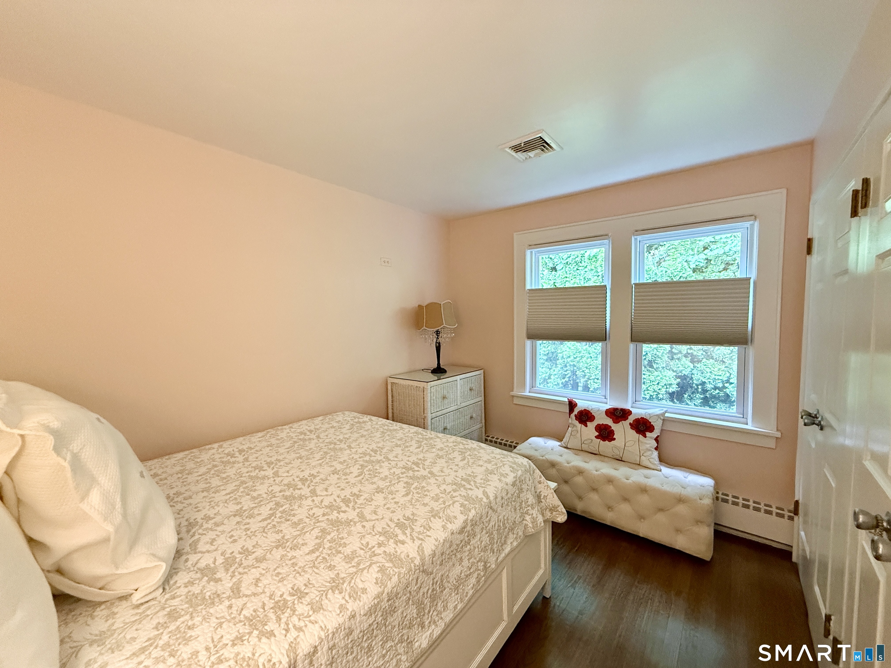 21 Parallel Street Norwalk, CT 06850 - Photo 28 of 39 Gallery Image 28