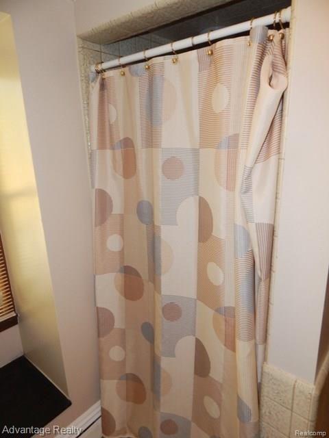 54095 Baker Road New Baltimore, MI 48047 - Photo 25 of 57 DSCN5570.JPG