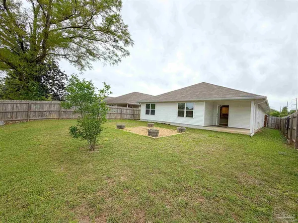 $1,995 | 903 Lovebird Court, Pensacola, FL 32534