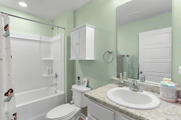 $2,100 | 903 Lovebird Court, Pensacola, FL 32534