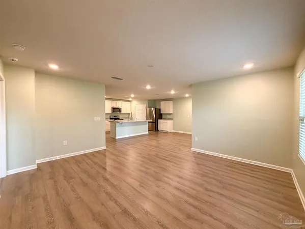 $1,995 | 903 Lovebird Court, Pensacola, FL 32534