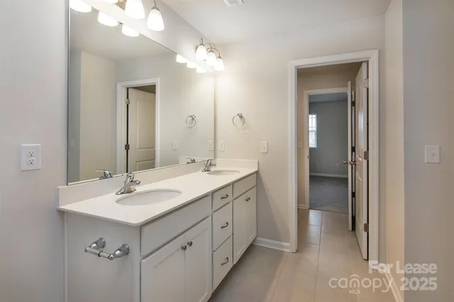 $3,500 | 3304 Cheyney Park Drive, Charlotte, NC 28269