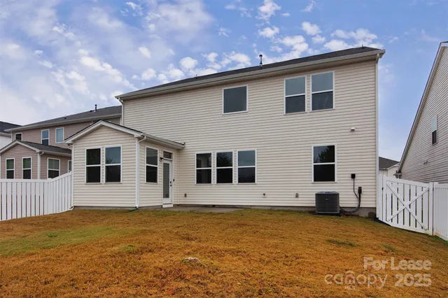 $3,500 | 3304 Cheyney Park Drive, Charlotte, NC 28269