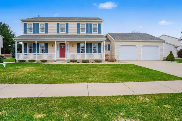 $400,000 | 51531 James Lawrence Parkway, Granger, IN 46530