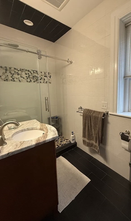 34 Parkman Street, Unit 3 Brookline, MA 02446 - Photo 11 of 12
