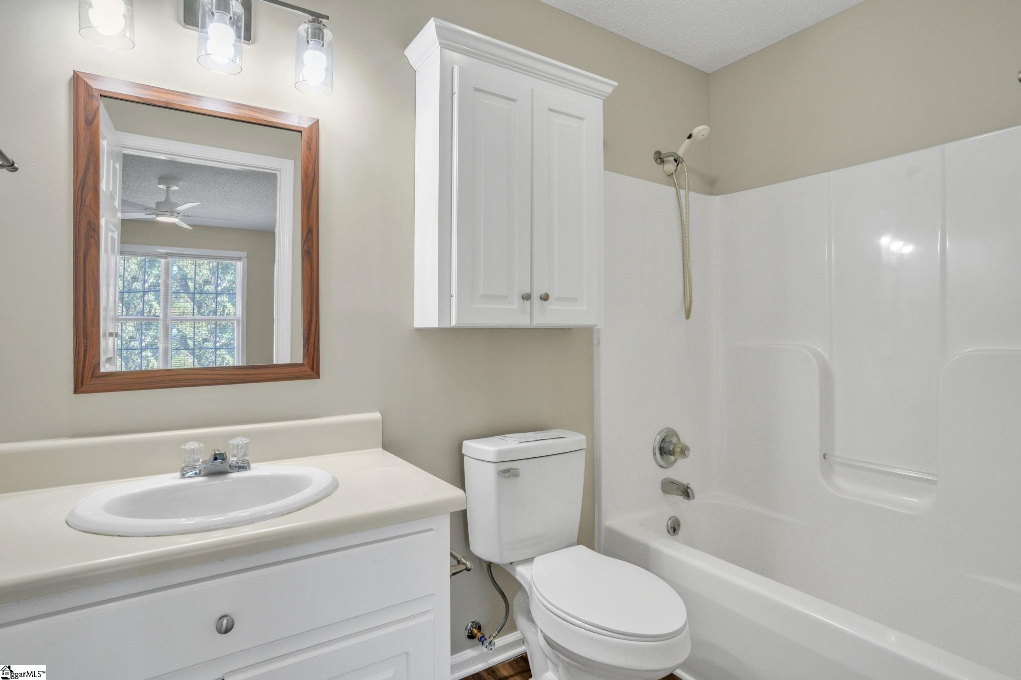 1370 Bishop Road Inman, SC 29349 - Photo 14 of 24
