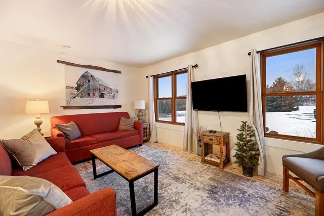 $500,000 | 1525 6 1/2 Avenue, Dallas, WI 54733