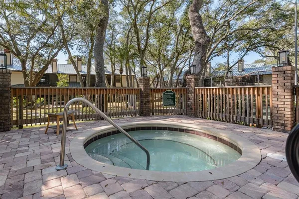 $360,000 | 1491 Mahogany Lane, Unit 1491, Palm Harbor, FL 34683