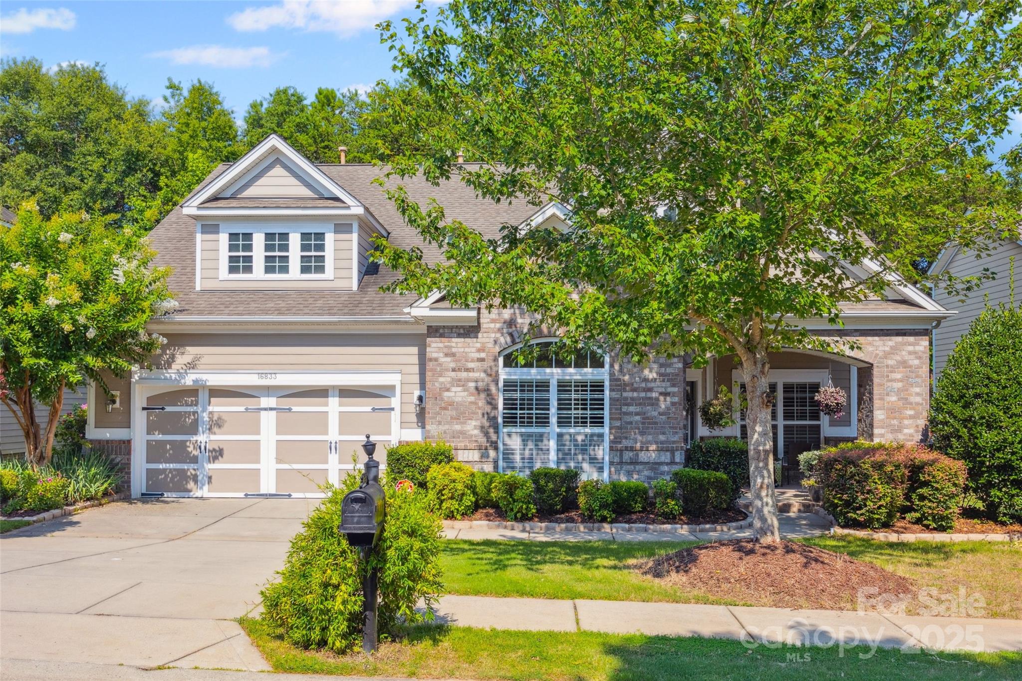 16833 Rudence Court Charlotte, NC 28278 - Photo 1 of 38 Gallery Image 1