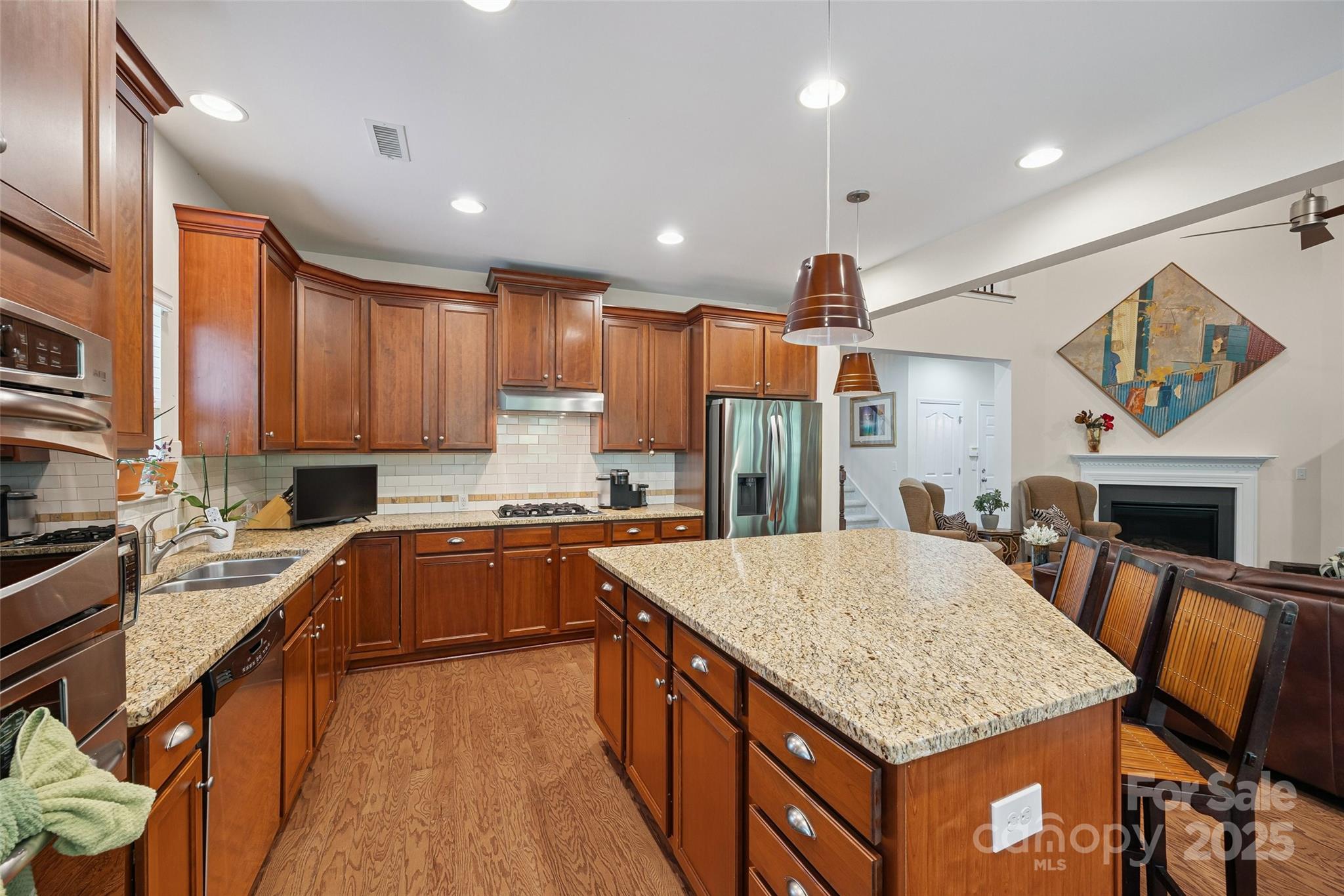 16833 Rudence Court Charlotte, NC 28278 - Photo 17 of 38 Gallery Image 17