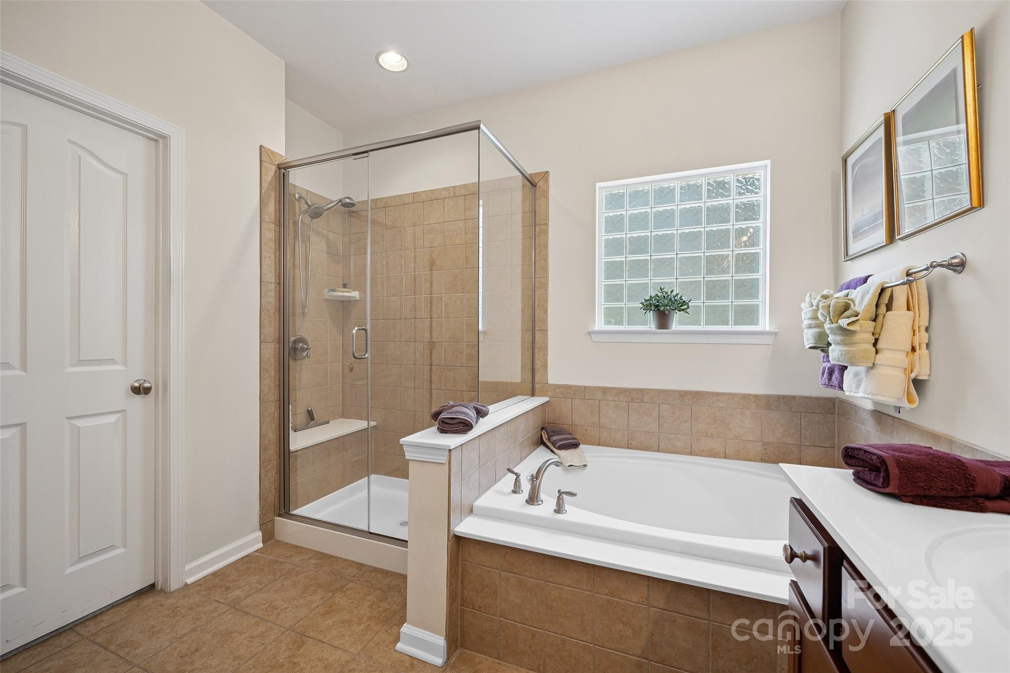16833 Rudence Court Charlotte, NC 28278 - Photo 23 of 38 Gallery Image 23
