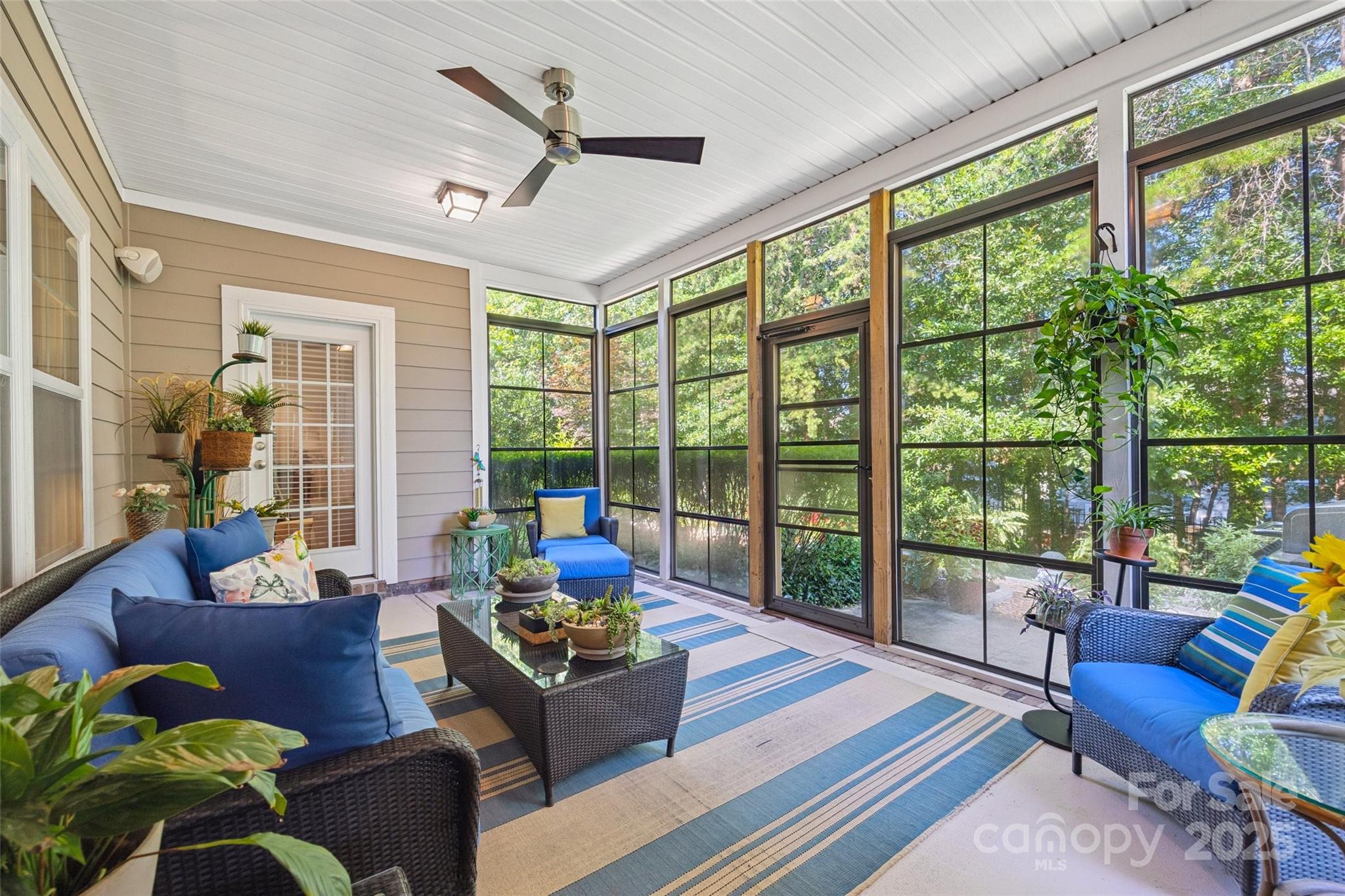 16833 Rudence Court Charlotte, NC 28278 - Photo 33 of 38 Gallery Image 33