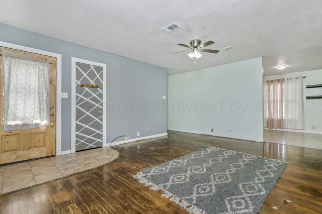 $93,000 | 2235 North Nelson Street, Pampa, TX 79065