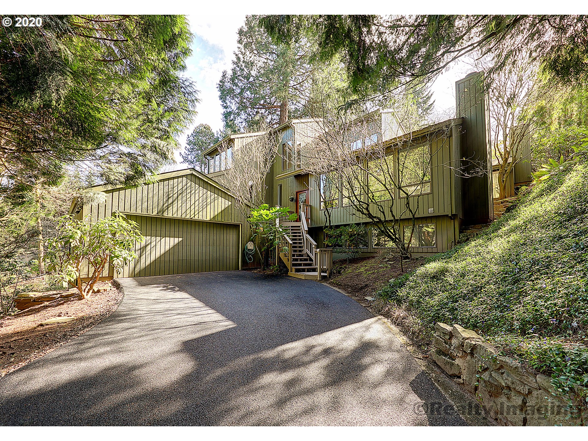 5002 Southwest Humphrey Park Road Portland, OR 97221 - Photo 1 of 32 Gallery Image 1