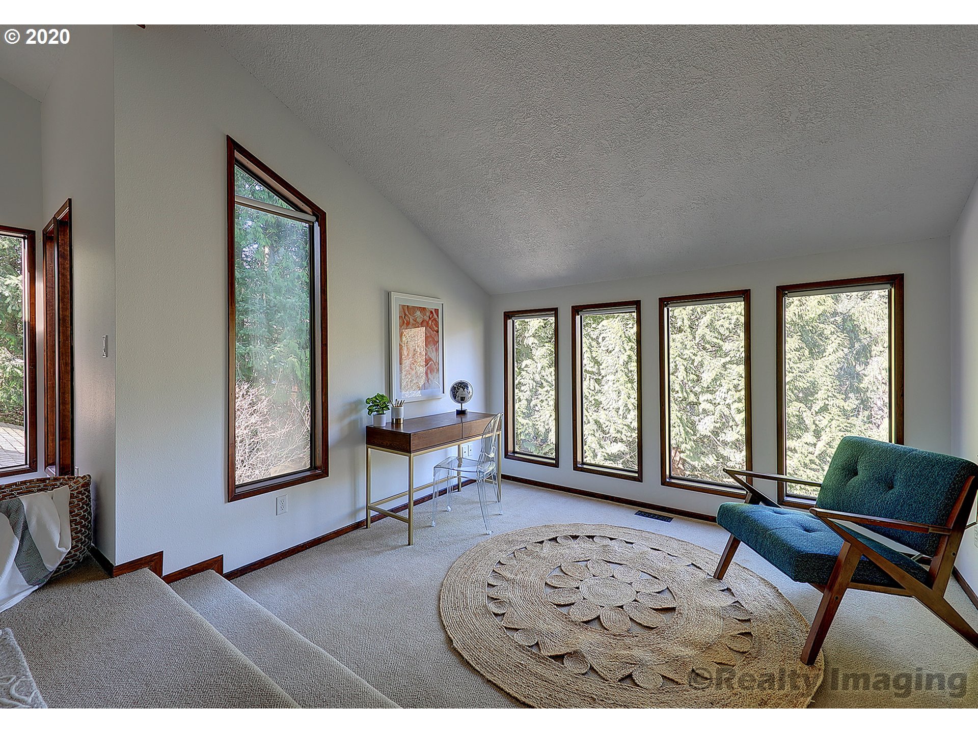 5002 Southwest Humphrey Park Road Portland, OR 97221 - Photo 18 of 32 Gallery Image 18