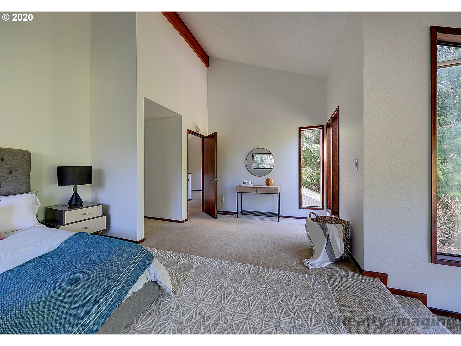 5002 Southwest Humphrey Park Road Portland, OR 97221 - Photo 20 of 32 Gallery Image 20
