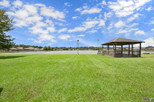 $350,000 | 32819 Fox Run Drive, Walker, LA 70785