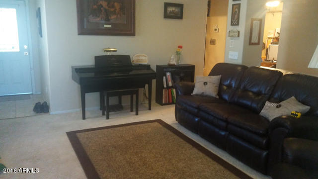 3532 South Chaparral Road Apache Junction, AZ 85119 - Photo 4 of 30 Living Room