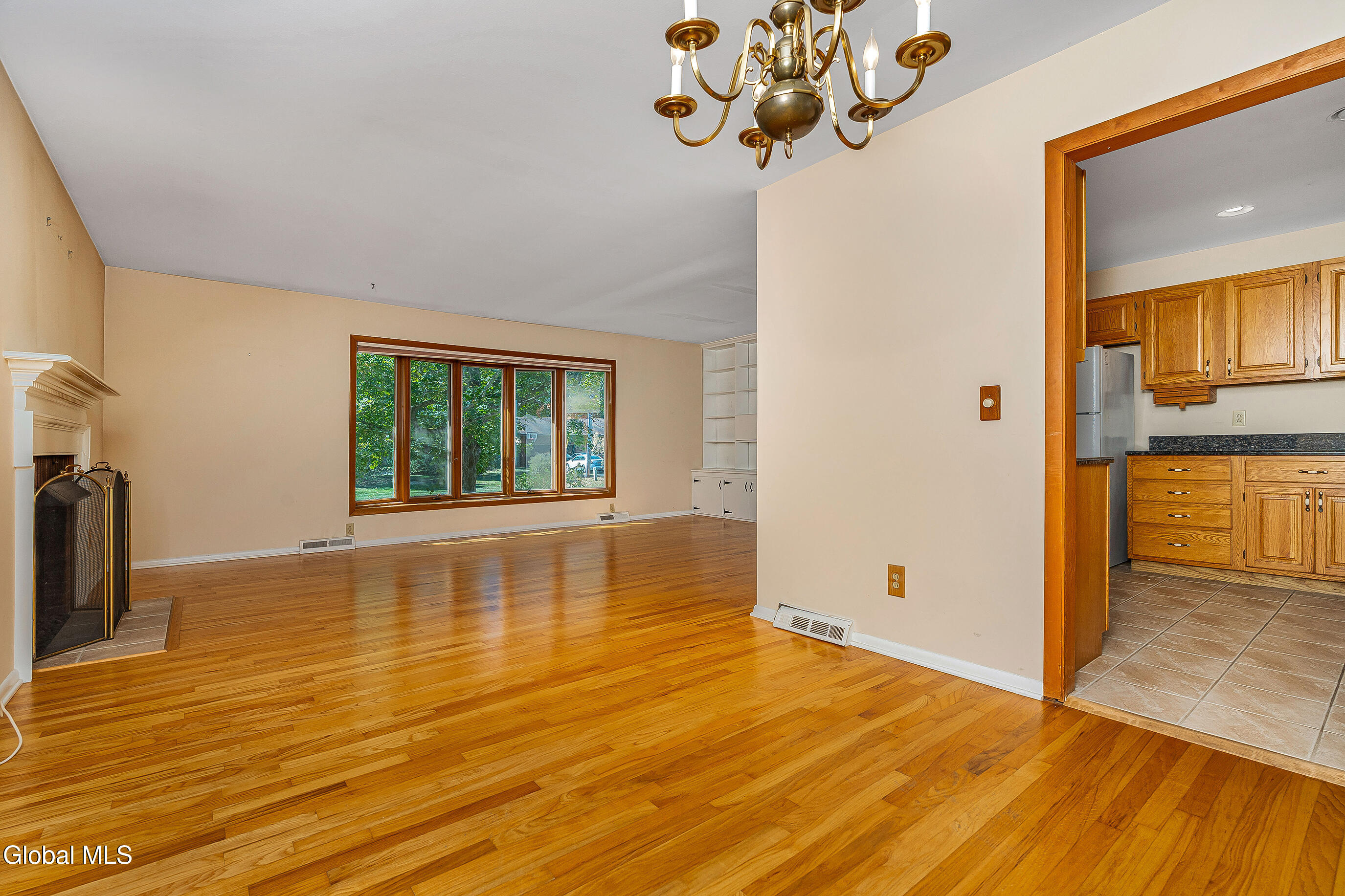 228 Murray Avenue Bethlehem, NY 12054 - Photo 13 of 42 029-228-Murray-Ave